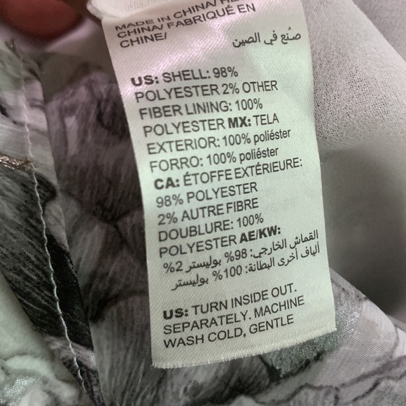 WHBM Sz.10 floral great/white printed blouse - Picture 13 of 14